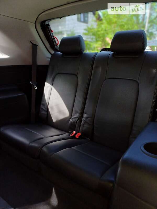 Позашляховик / Кросовер Chevrolet Captiva 2012 в Чернівцях
