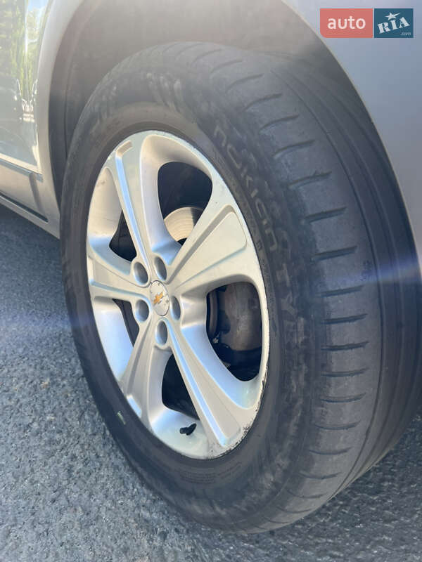 Позашляховик / Кросовер Chevrolet Captiva 2012 в Полтаві