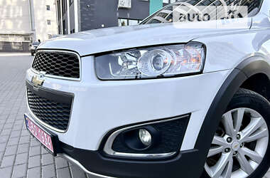 Внедорожник / Кроссовер Chevrolet Captiva 2015 в Житомире