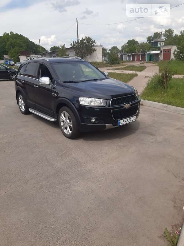 Внедорожник / Кроссовер Chevrolet Captiva 2011 в Чернигове