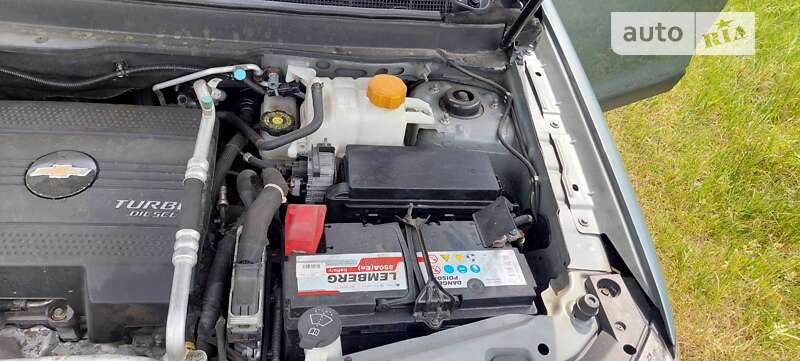 Внедорожник / Кроссовер Chevrolet Captiva 2011 в Ковеле фото 6 Внедорожник / Кроссовер Chevrolet Captiva 2011 в Ковеле