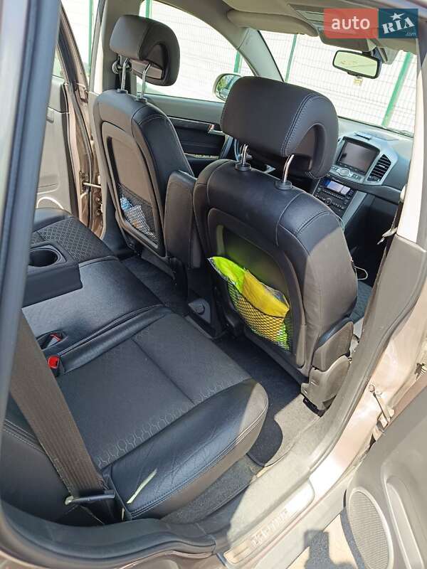 Внедорожник / Кроссовер Chevrolet Captiva 2015 в Киеве