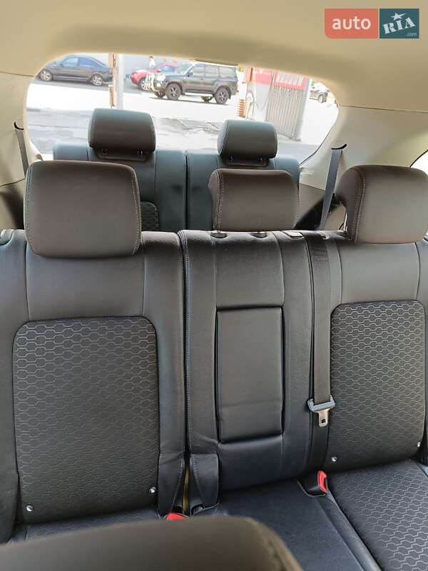 Внедорожник / Кроссовер Chevrolet Captiva 2015 в Киеве
