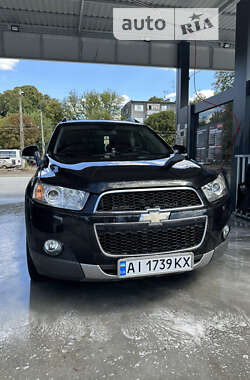 Позашляховик / Кросовер Chevrolet Captiva 2012 в Житомирі