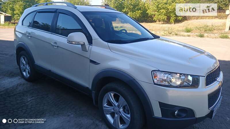 Внедорожник / Кроссовер Chevrolet Captiva 2012 в Верхнеднепровске