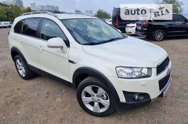 Позашляховик / Кросовер Chevrolet Captiva 2011 в Одесі