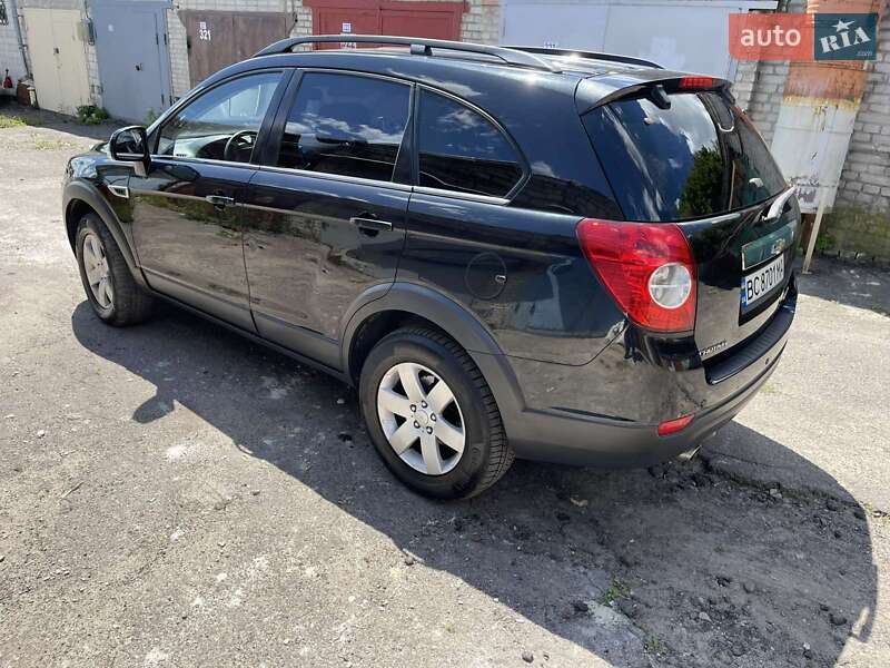 Позашляховик / Кросовер Chevrolet Captiva 2012 в Львові фото 5 Позашляховик / Кросовер Chevrolet Captiva 2012 в Львові