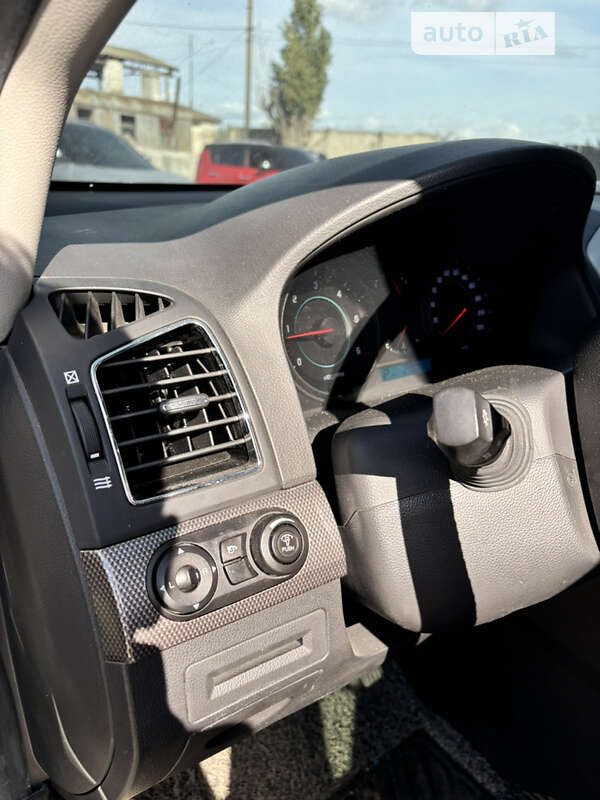 Внедорожник / Кроссовер Chevrolet Captiva 2011 в Белгороде-Днестровском