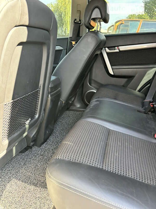 Внедорожник / Кроссовер Chevrolet Captiva 2011 в Белгороде-Днестровском