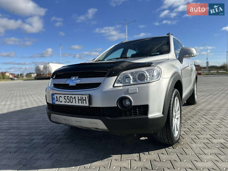 Позашляховик / Кросовер Chevrolet Captiva 2006 в Луцьку