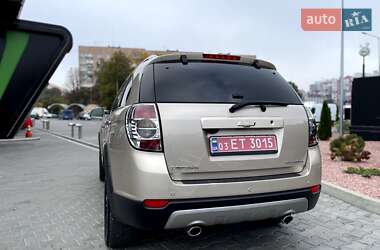 Внедорожник / Кроссовер Chevrolet Captiva 2012 в 