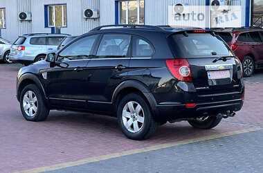 Позашляховик / Кросовер Chevrolet Captiva 2010 в Рівному