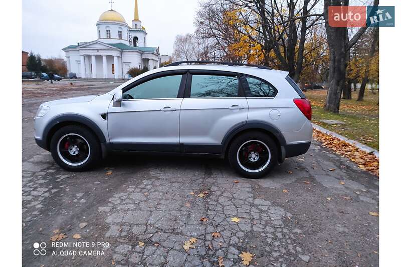 Внедорожник / Кроссовер Chevrolet Captiva 2007 в Чугуеве фото 3 Внедорожник / Кроссовер Chevrolet Captiva 2007 в Чугуеве