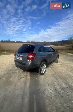 Внедорожник / Кроссовер Chevrolet Captiva 2012 в 