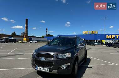 Позашляховик / Кросовер Chevrolet Captiva 2012 в Києві