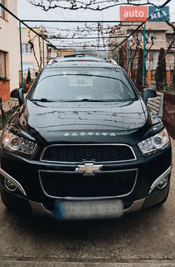 Позашляховик / Кросовер Chevrolet Captiva 2012 в Ужгороді