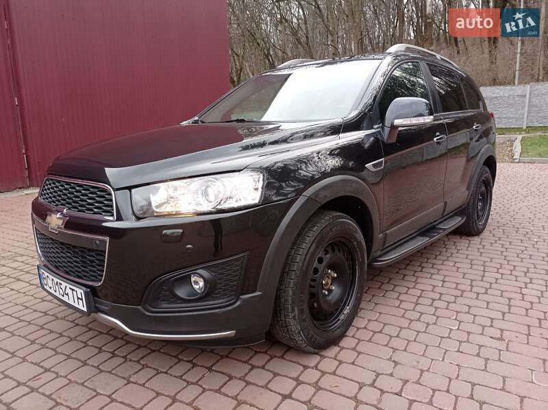 Позашляховик / Кросовер Chevrolet Captiva 2013 в Львові