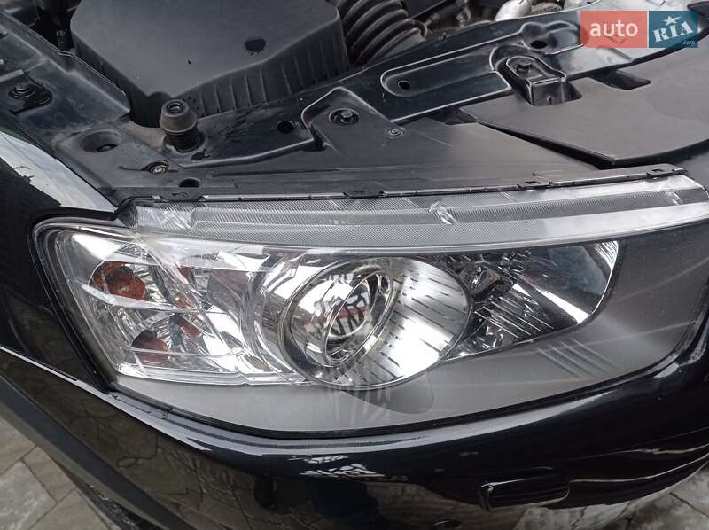 Позашляховик / Кросовер Chevrolet Captiva 2013 в Львові