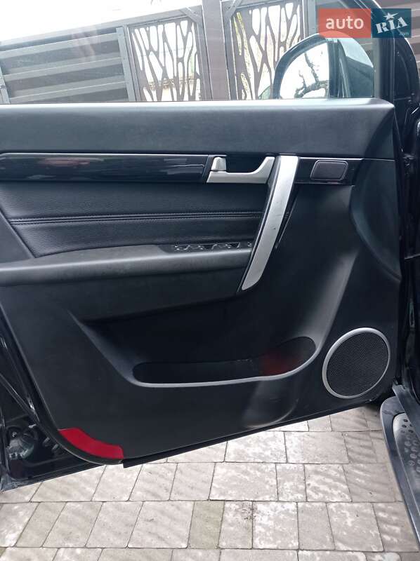 Позашляховик / Кросовер Chevrolet Captiva 2013 в Львові