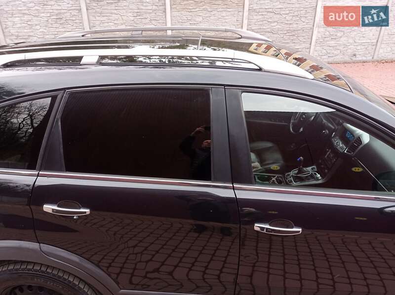 Позашляховик / Кросовер Chevrolet Captiva 2013 в Львові