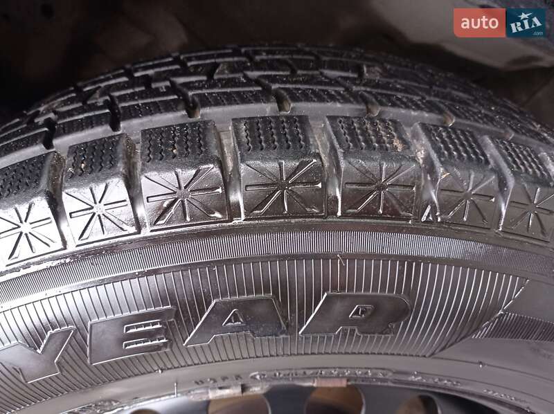 Позашляховик / Кросовер Chevrolet Captiva 2013 в Львові