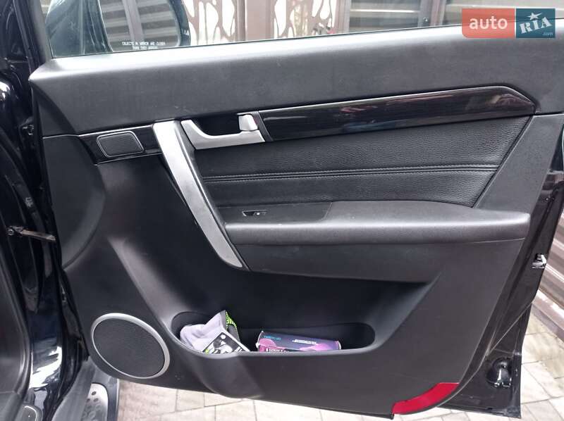 Позашляховик / Кросовер Chevrolet Captiva 2013 в Львові