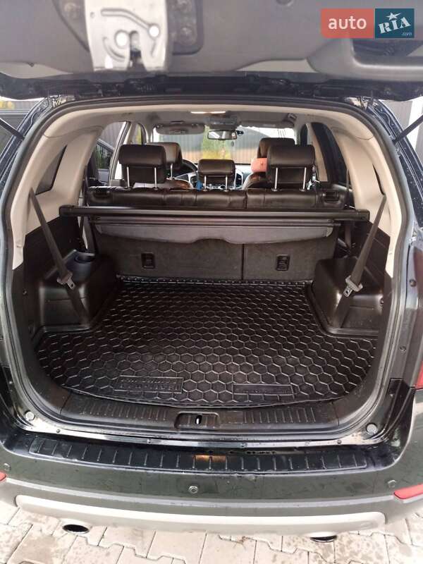 Позашляховик / Кросовер Chevrolet Captiva 2012 в Чернівцях