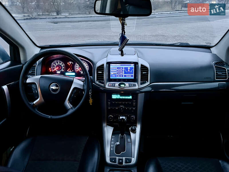 Внедорожник / Кроссовер Chevrolet Captiva 2013 в Киеве