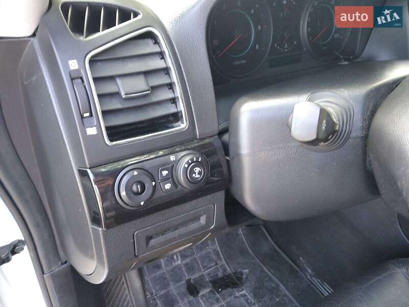 Внедорожник / Кроссовер Chevrolet Captiva 2013 в Тернополе