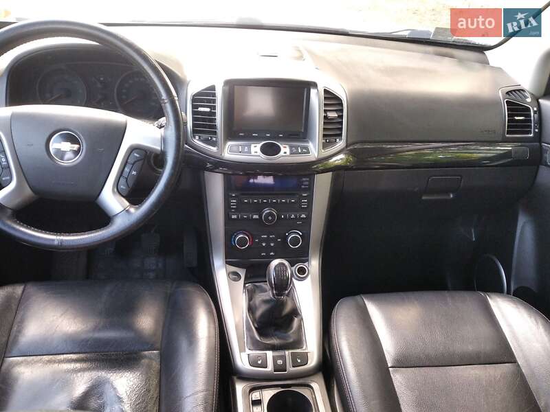 Внедорожник / Кроссовер Chevrolet Captiva 2013 в Тернополе