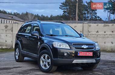 Позашляховик / Кросовер Chevrolet Captiva 2010 в Радивиліві