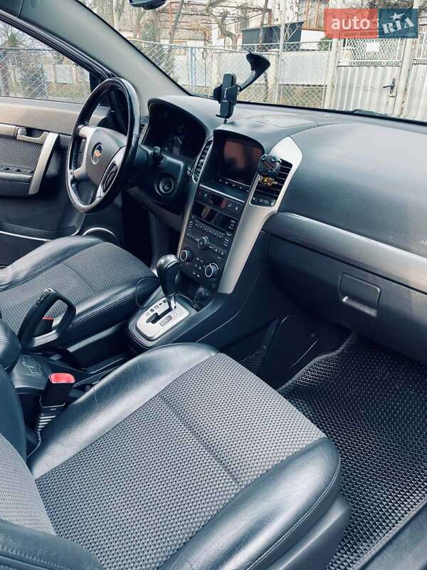 Внедорожник / Кроссовер Chevrolet Captiva 2010 в Иршаве фото 8 Внедорожник / Кроссовер Chevrolet Captiva 2010 в Иршаве