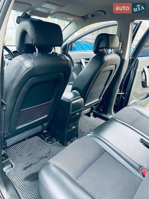 Внедорожник / Кроссовер Chevrolet Captiva 2010 в Иршаве фото 11 Внедорожник / Кроссовер Chevrolet Captiva 2010 в Иршаве