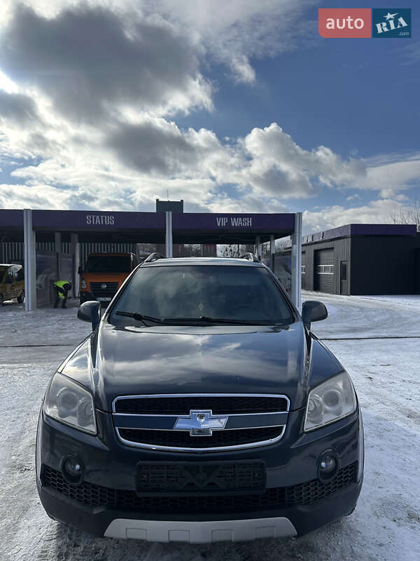 Внедорожник / Кроссовер Chevrolet Captiva 2008 в 