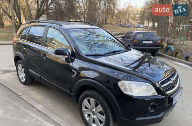 Позашляховик / Кросовер Chevrolet Captiva 2007 в Чернівцях