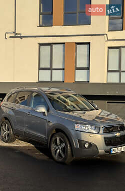 Внедорожник / Кроссовер Chevrolet Captiva 2011 в Ровно