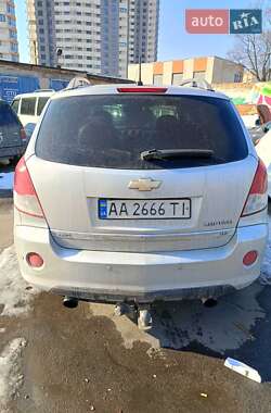 Внедорожник / Кроссовер Chevrolet Captiva 2012 в Киеве