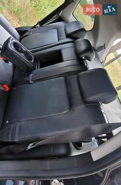 Позашляховик / Кросовер Chevrolet Captiva 2011 в Києві