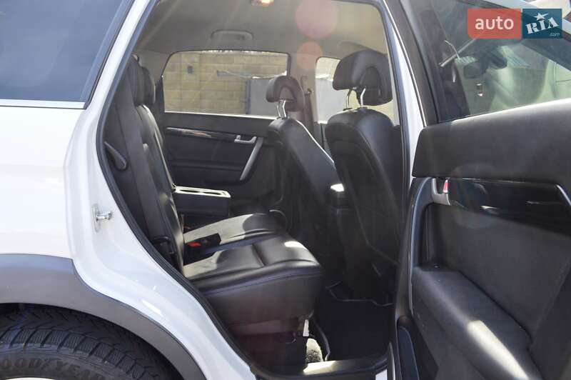 Внедорожник / Кроссовер Chevrolet Captiva 2012 в Одессе