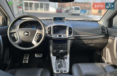 Позашляховик / Кросовер Chevrolet Captiva 2014 в 