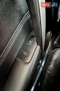 Позашляховик / Кросовер Chevrolet Captiva 2014 в 