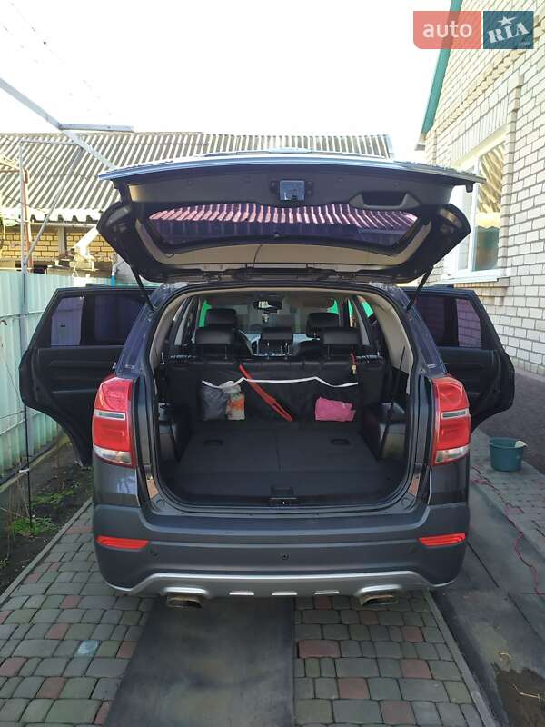 Внедорожник / Кроссовер Chevrolet Captiva 2015 в Широкой Даче