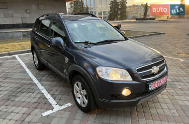 Позашляховик / Кросовер Chevrolet Captiva 2008 в Луцьку