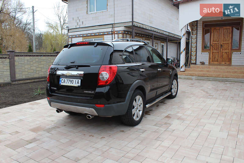 Позашляховик / Кросовер Chevrolet Captiva 2008 в Христинівці