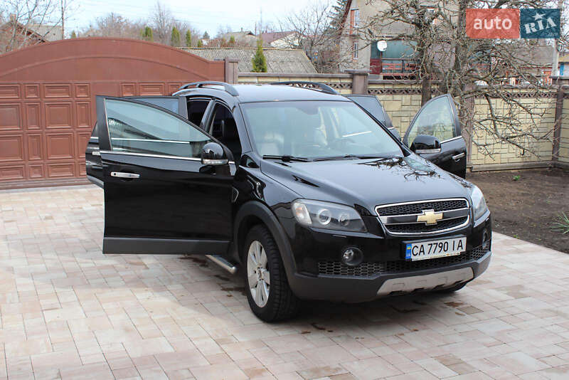 Позашляховик / Кросовер Chevrolet Captiva 2008 в Христинівці
