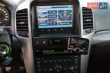 Внедорожник / Кроссовер Chevrolet Captiva 2011 в 