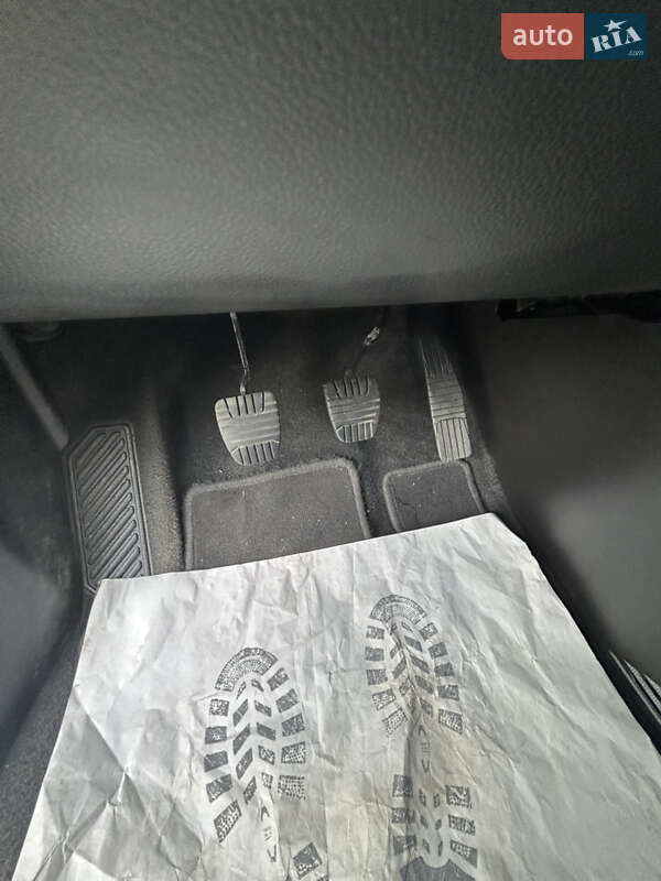 Внедорожник / Кроссовер Chevrolet Captiva 2012 в Черкассах фото 36 Внедорожник / Кроссовер Chevrolet Captiva 2012 в Черкассах