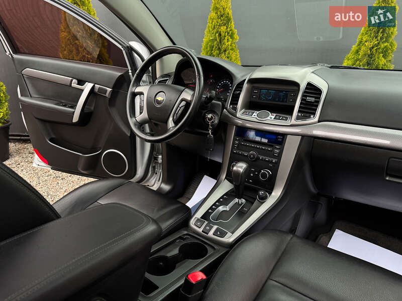 Внедорожник / Кроссовер Chevrolet Captiva 2012 в Одессе