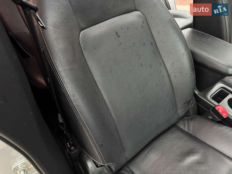 Внедорожник / Кроссовер Chevrolet Captiva 2012 в Одессе