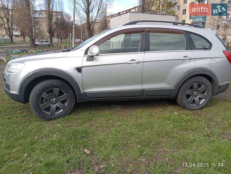 Внедорожник / Кроссовер Chevrolet Captiva 2008 в Днепре